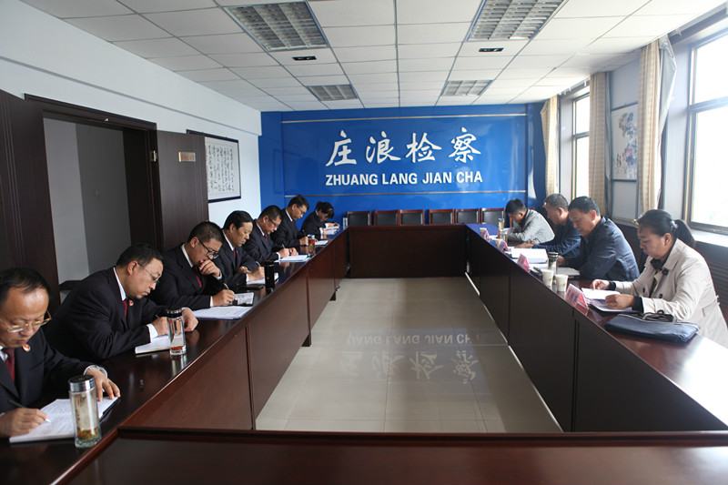 张杰一行督导调研.jpg