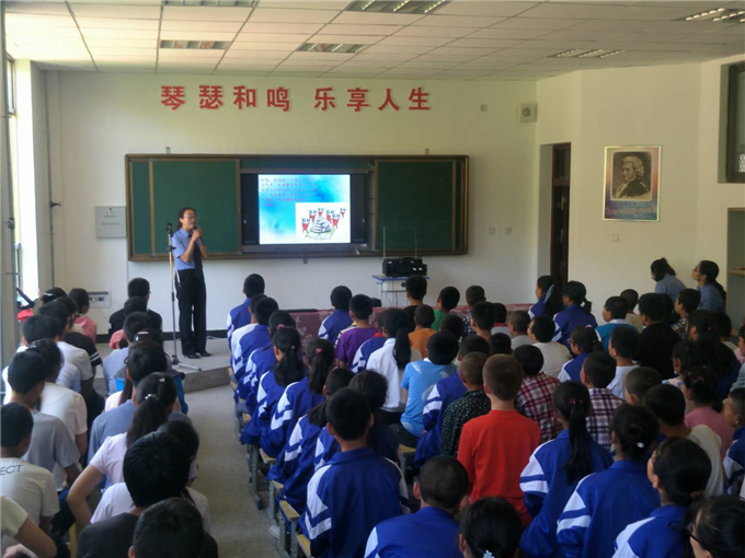 灵台“法治进校园”活动3.jpg